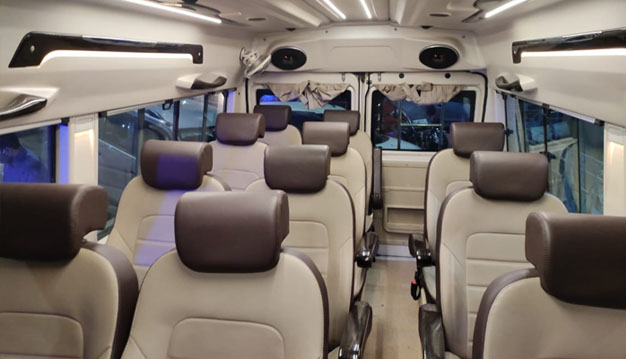  Tempo Traveller in Delhi
